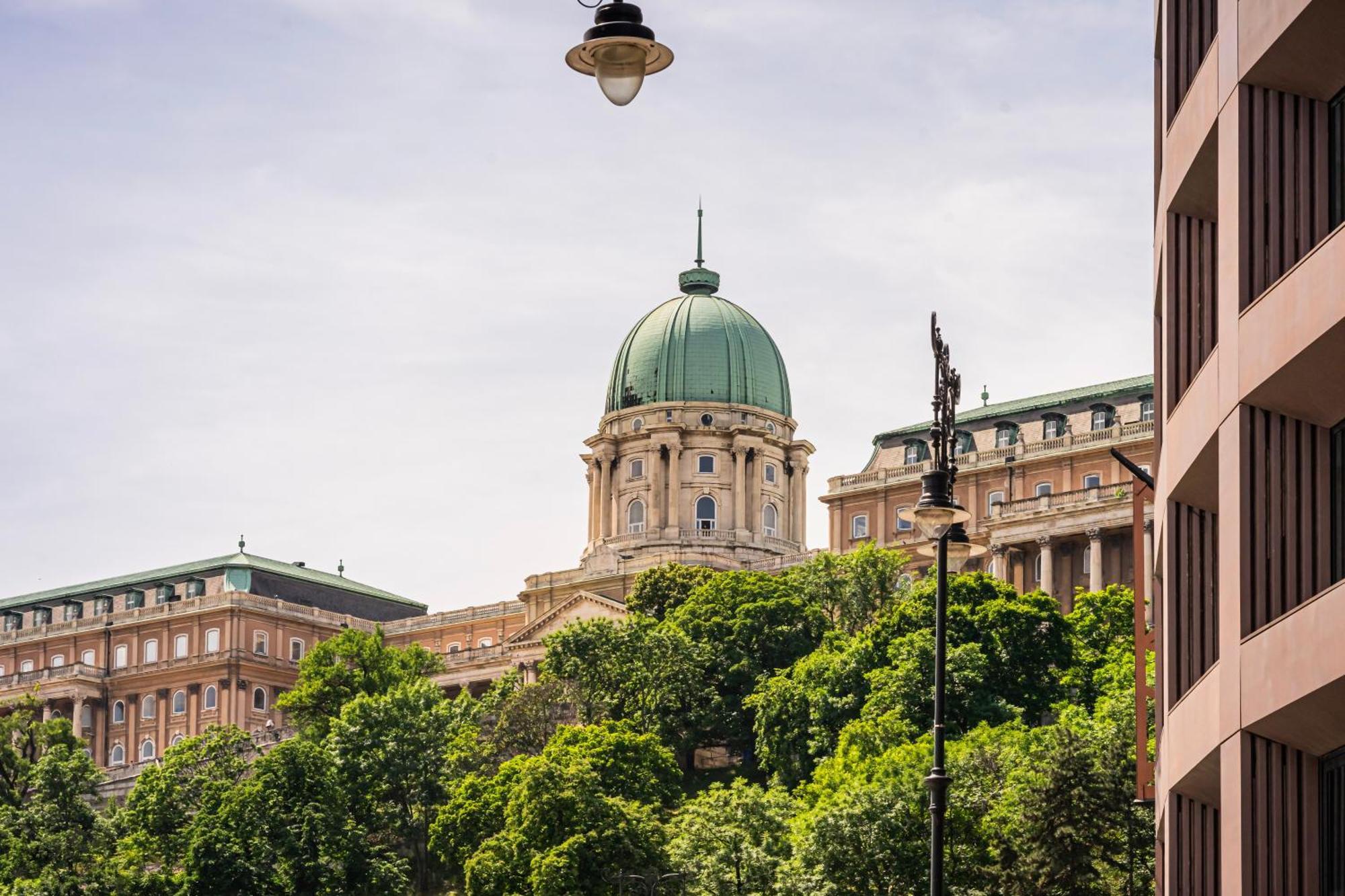 Apartamento Elegant Escape By Buda Castle For Pleasure Seekers *